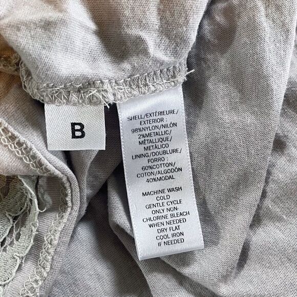 Ann Taylor LOFT Silver Beige Gray Lace Tank Top Metallic Layer Size Small - Picture 8 of 9